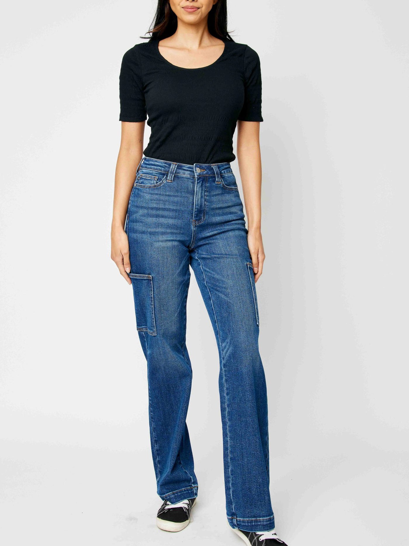 Judy Blue cargo pocket jeans in a vintage wash denim 