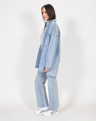 Comfortable oversized denim jacket 